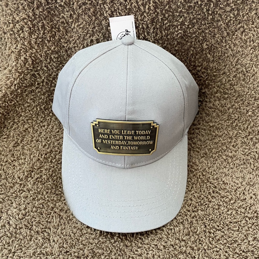 Walt Disney World Plaque Hat